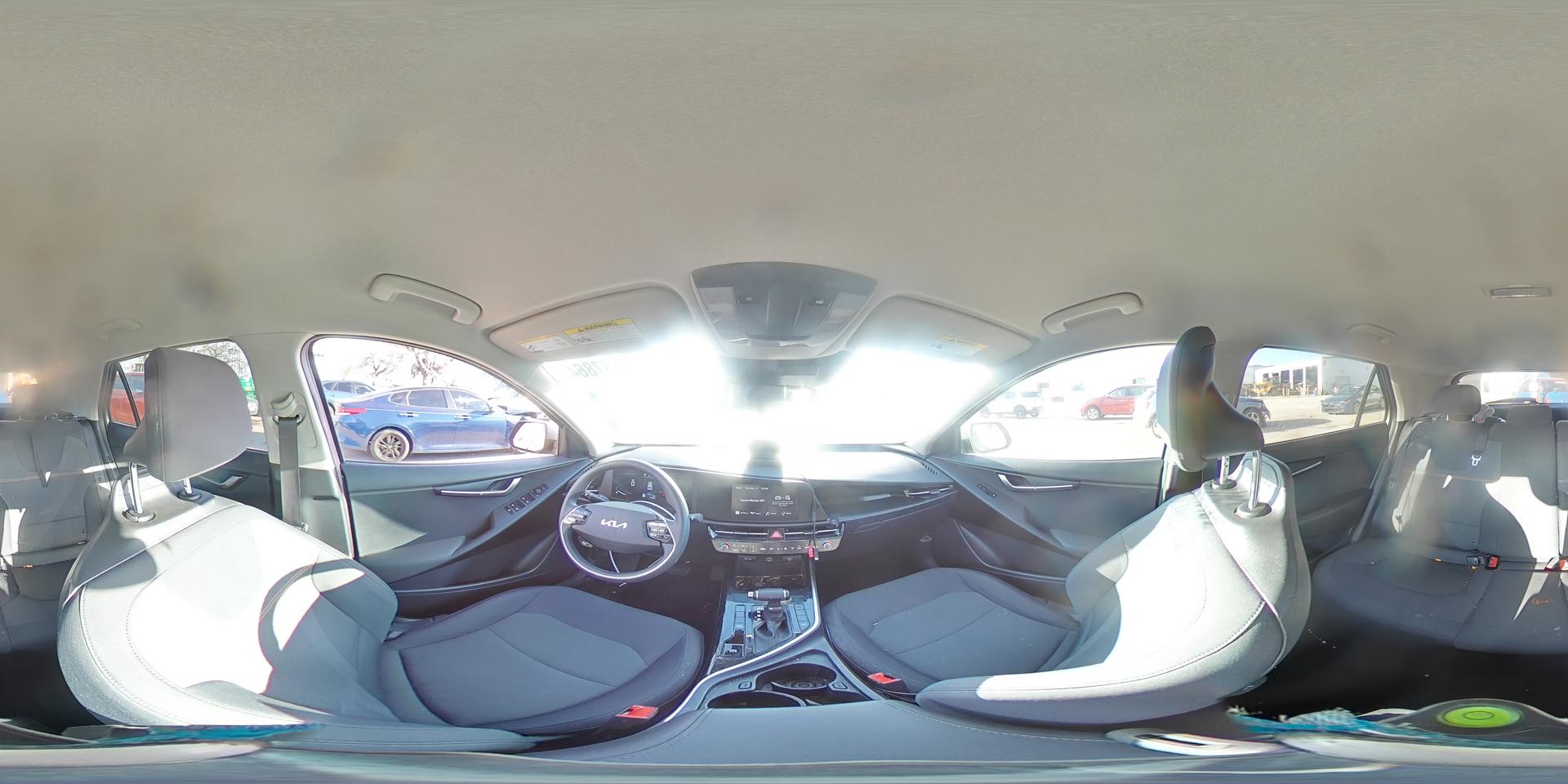 2024 KIA Niro