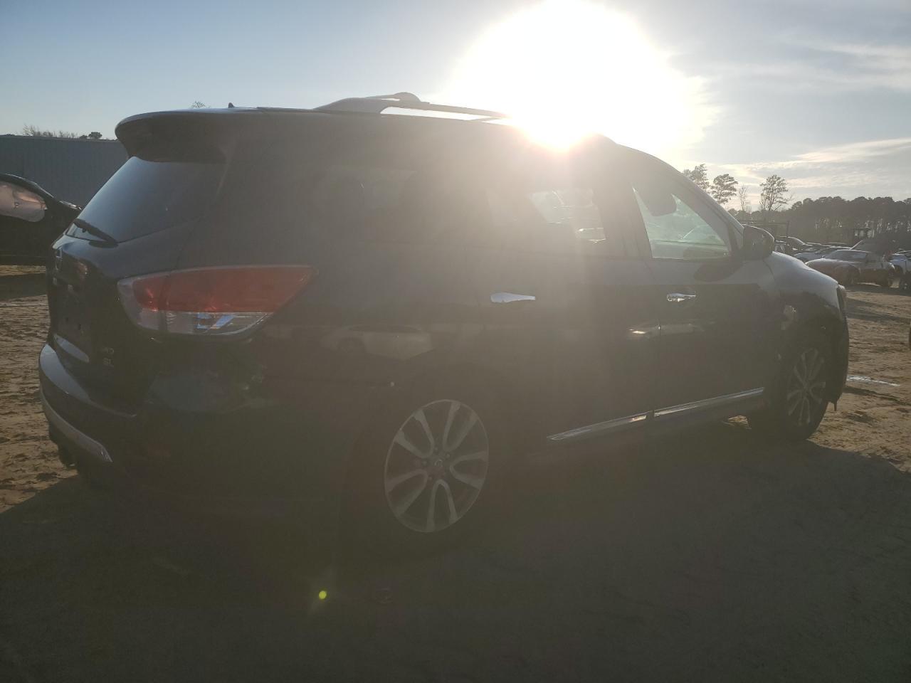 2013 NISSAN PATHFINDER