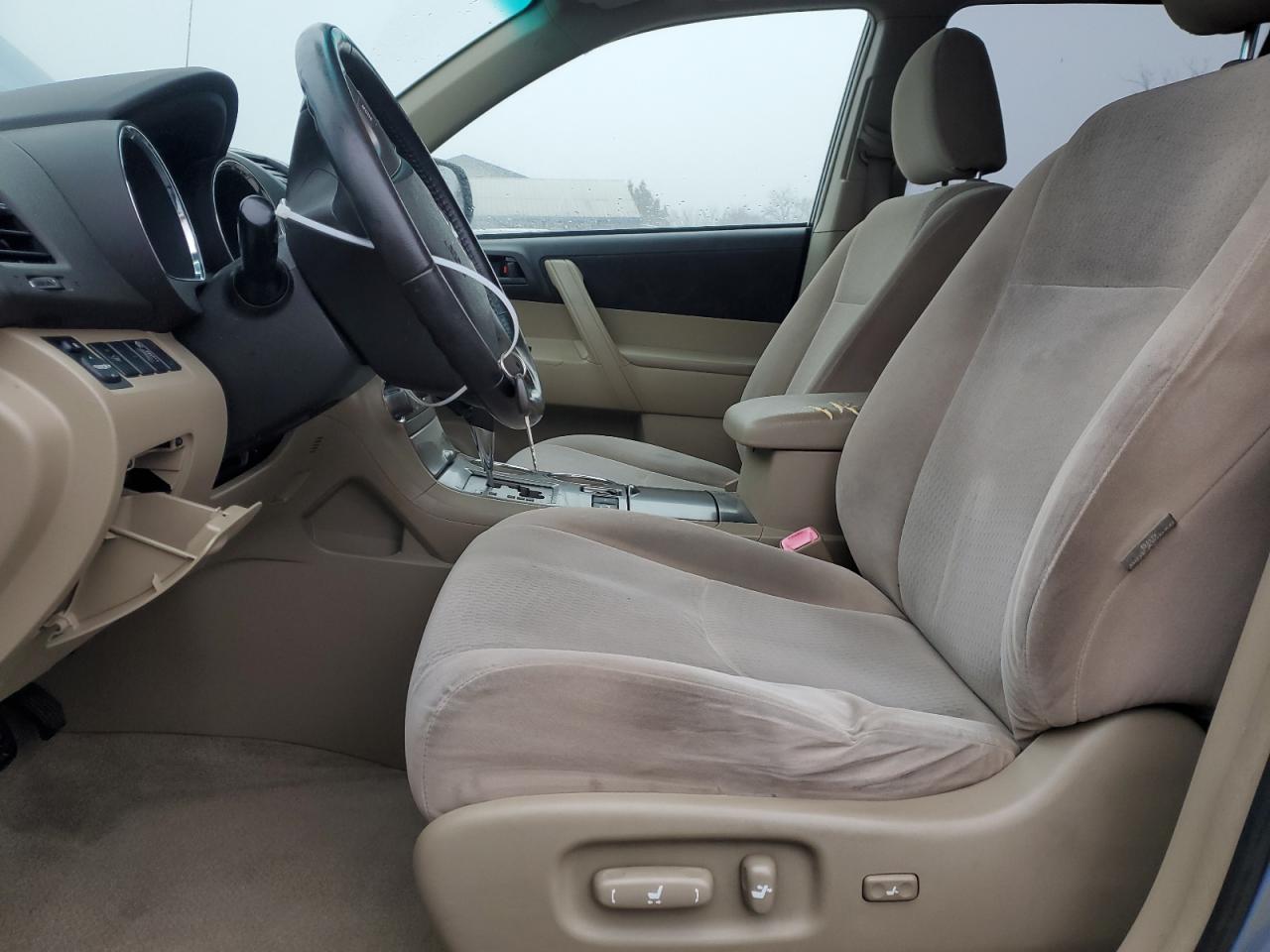 2009 TOYOTA HIGHLANDER