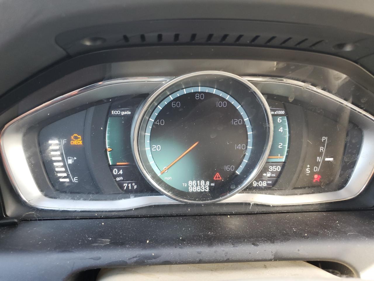 2016 VOLVO XC60