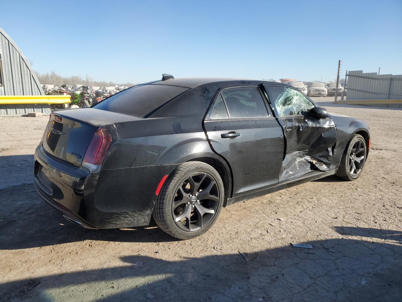 2021 CHRYSLER 300