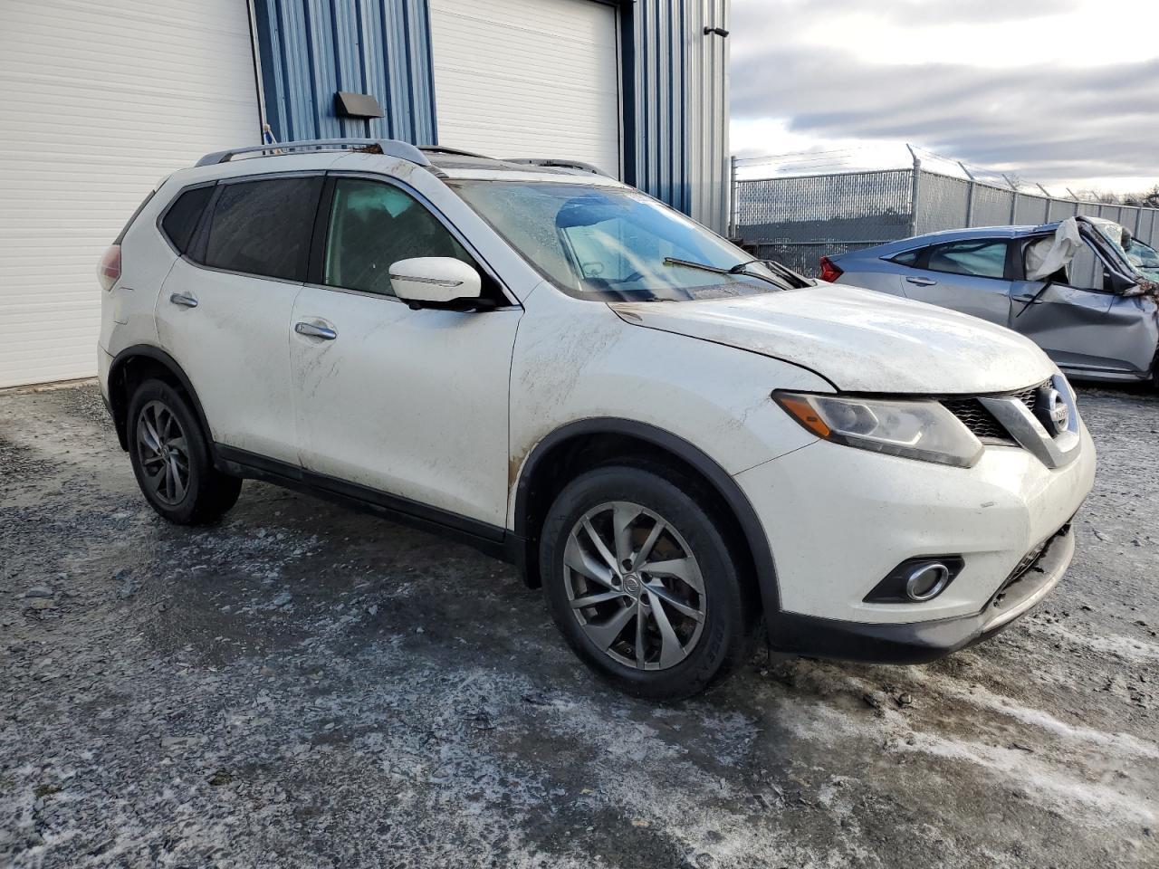 2015 NISSAN ROGUE