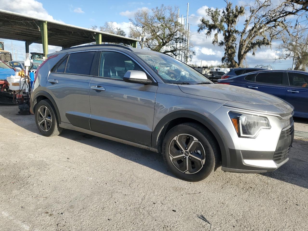 2024 KIA Niro