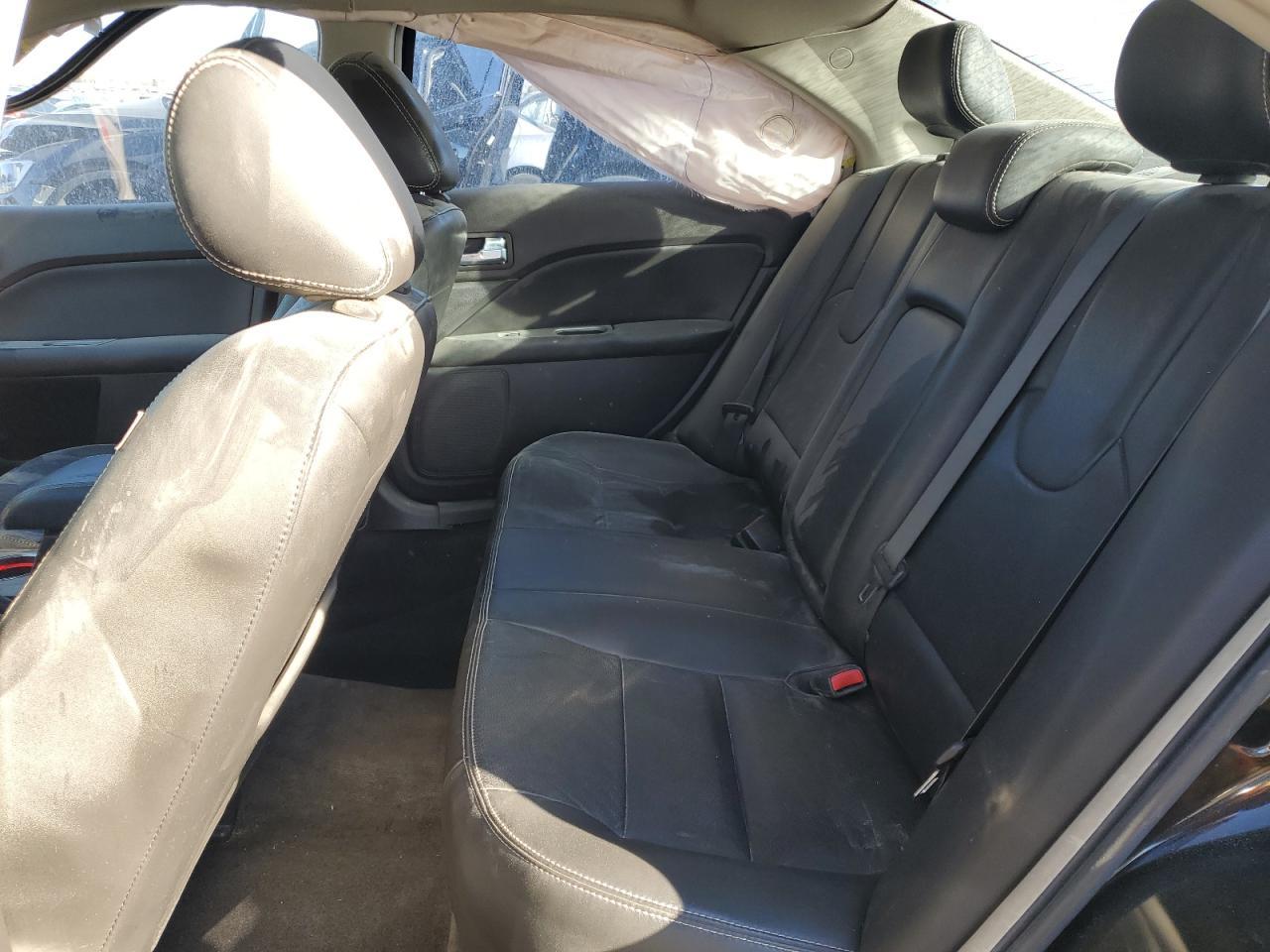 2011 FORD FUSION