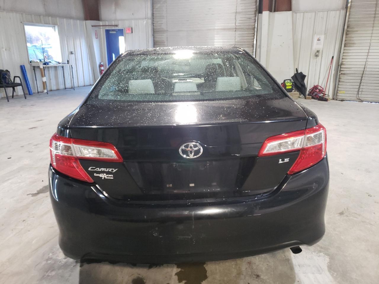 2012 TOYOTA CAMRY