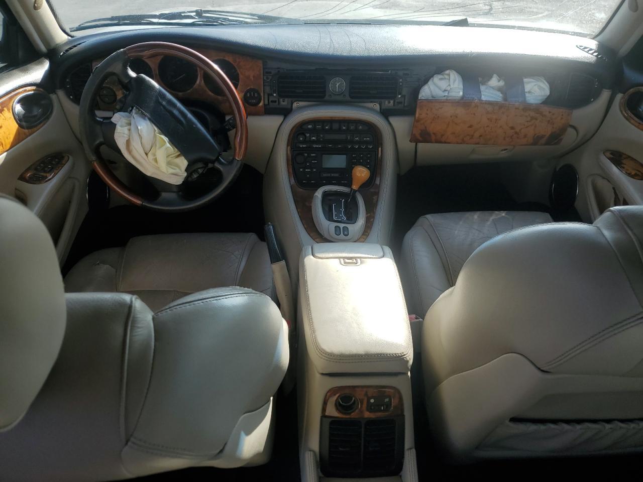2002 JAGUAR Xj-Series