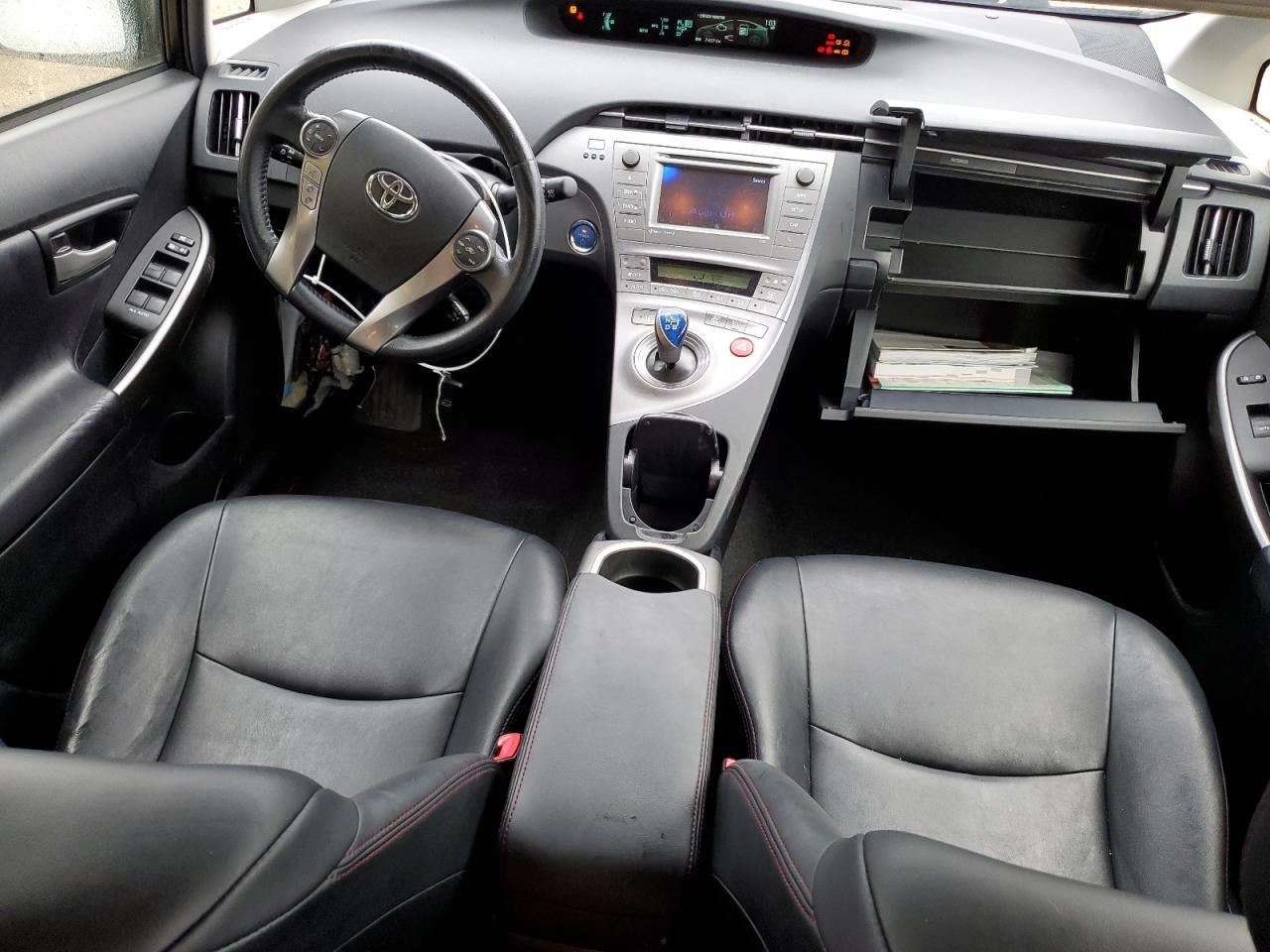 2013 TOYOTA PRIUS