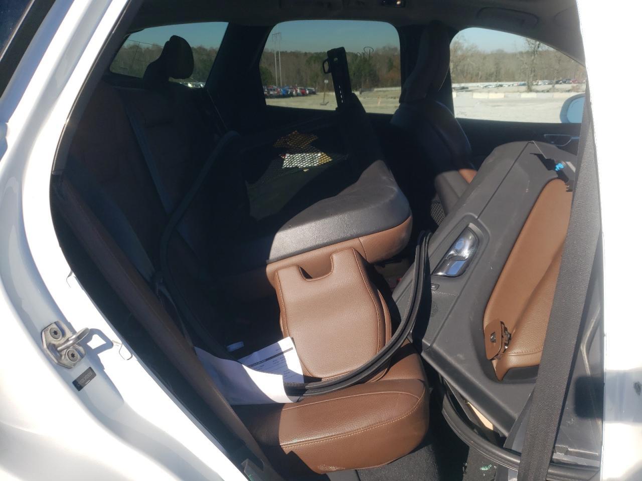 2019 VOLVO XC60