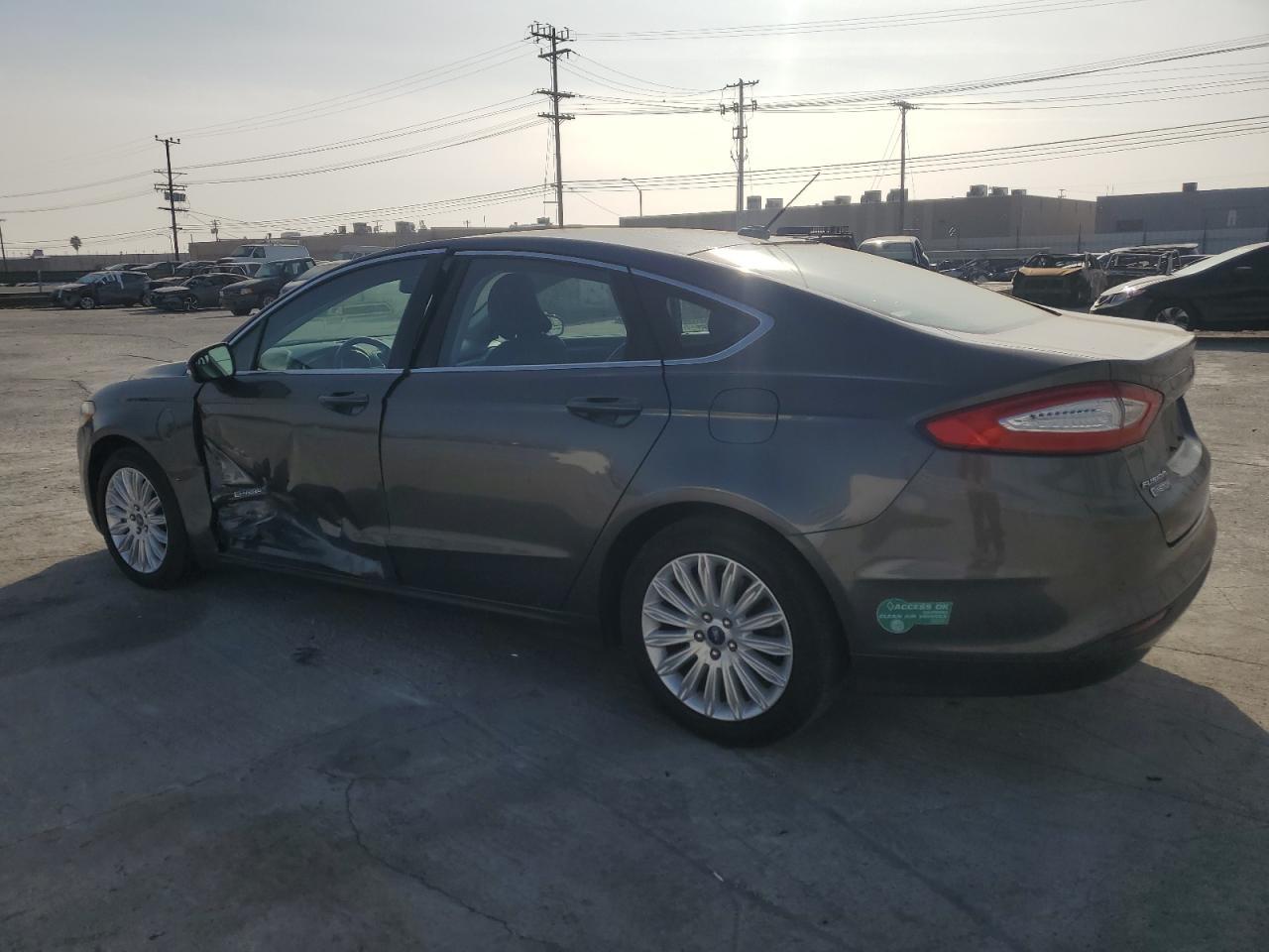 2016 FORD FUSION