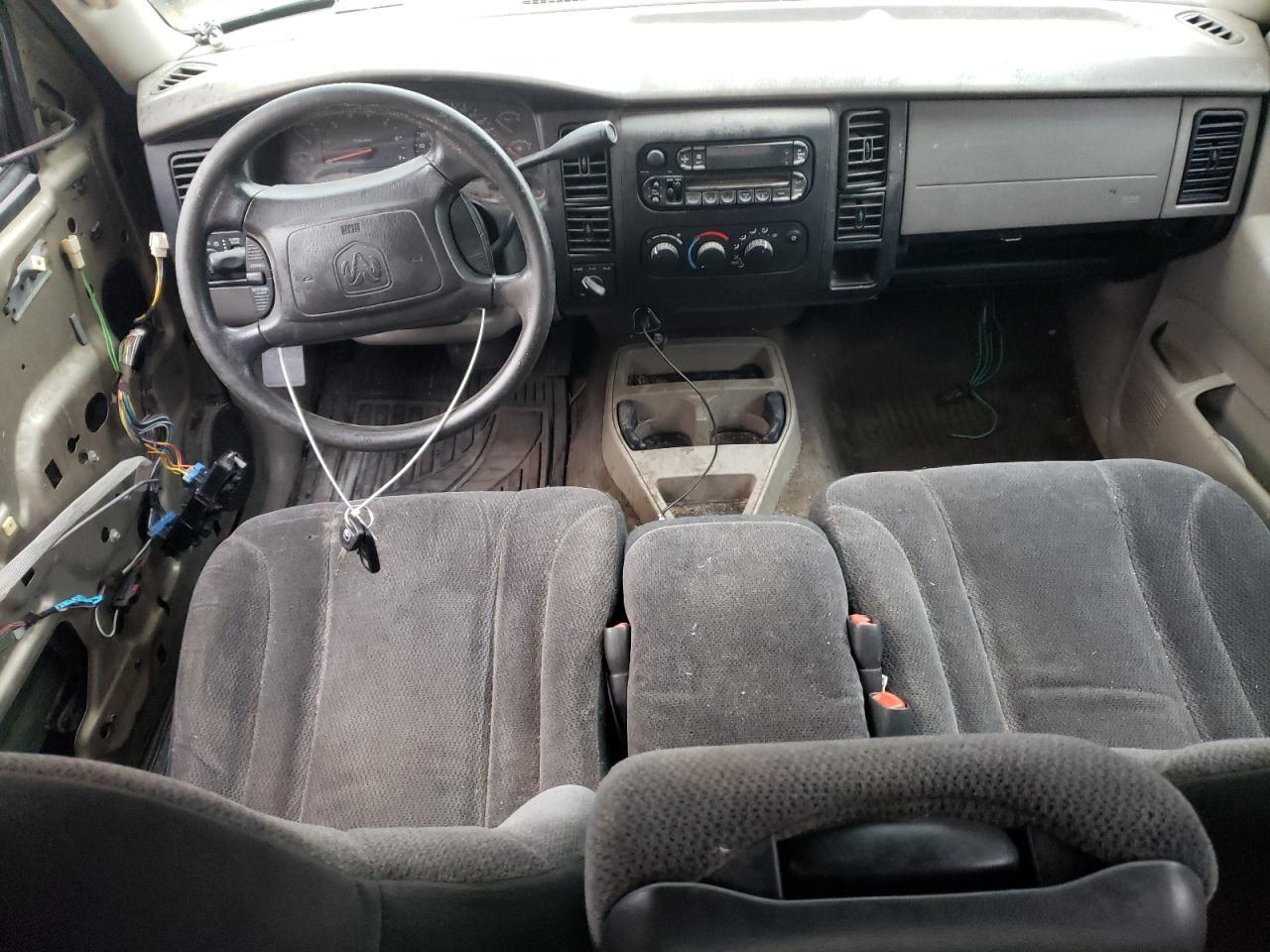 2003 DODGE Dakota