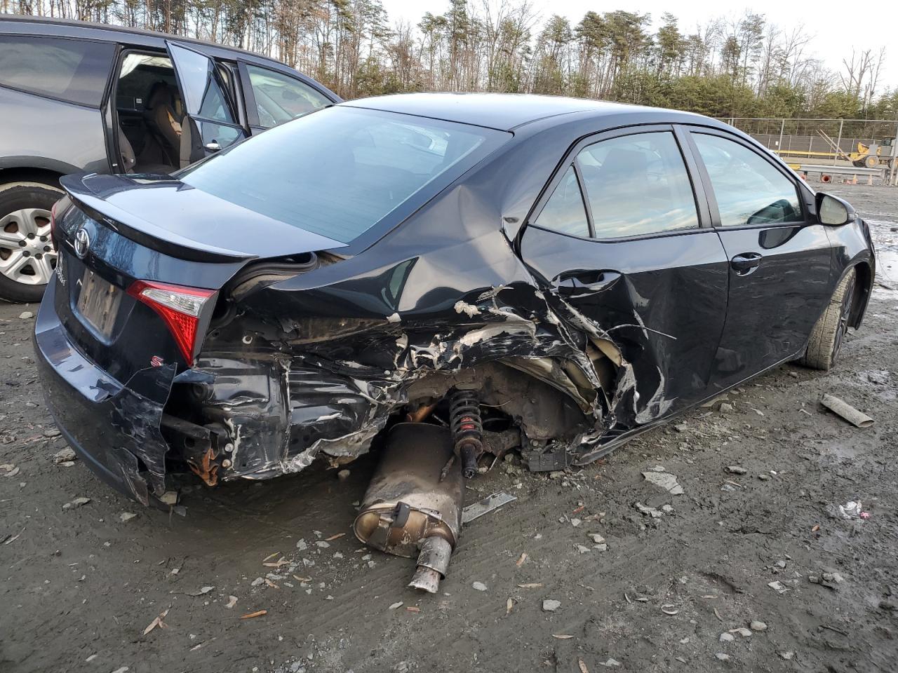 2016 TOYOTA COROLLA