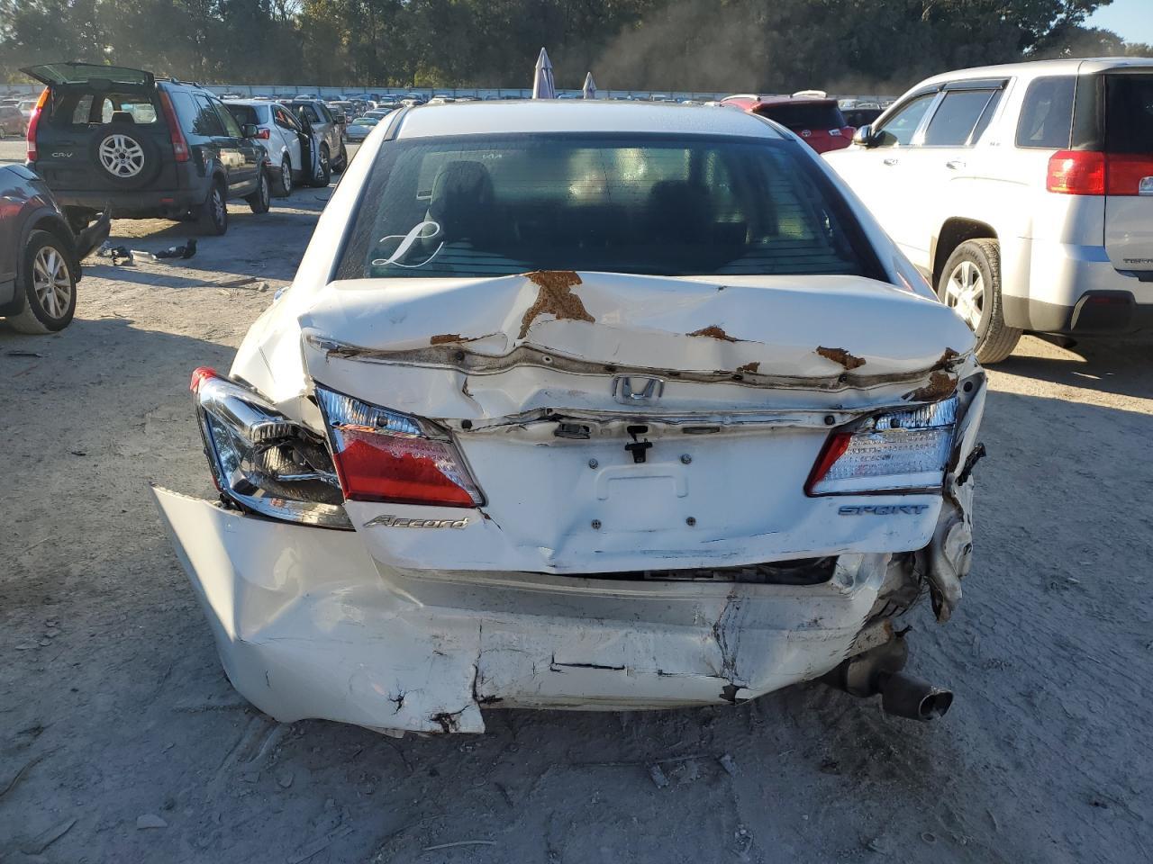 2015 HONDA ACCORD