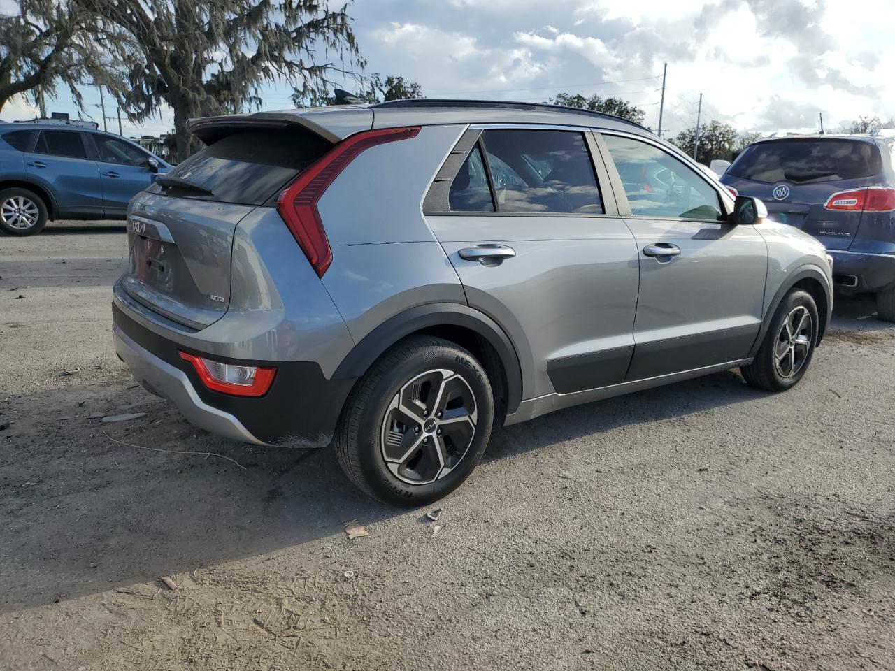 2024 KIA Niro