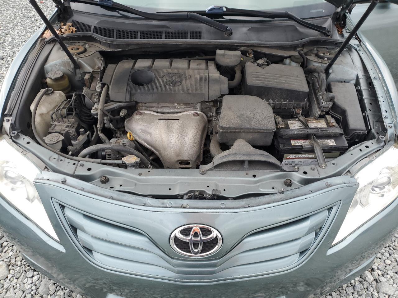 2011 TOYOTA CAMRY