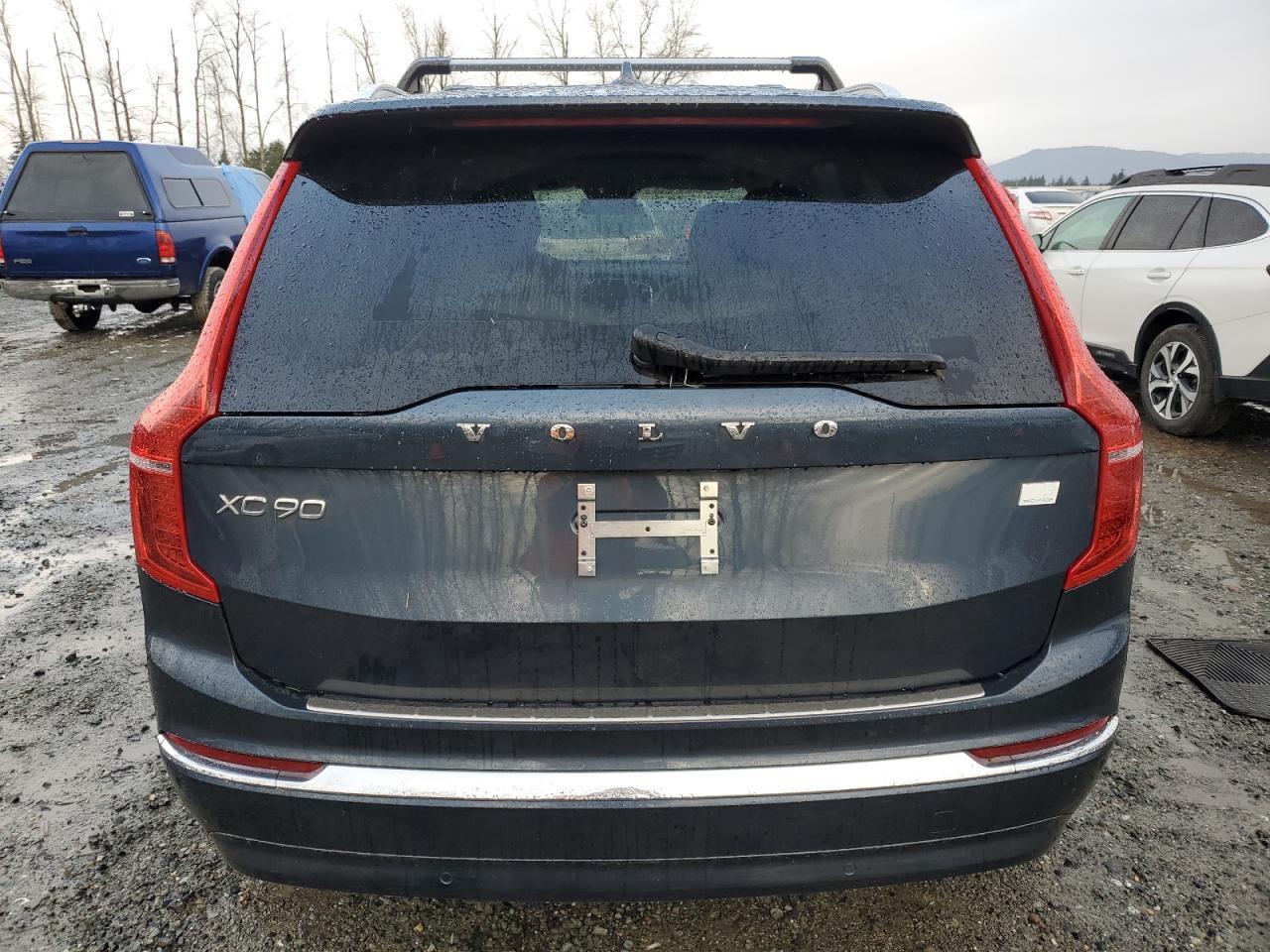 2024 VOLVO XC90