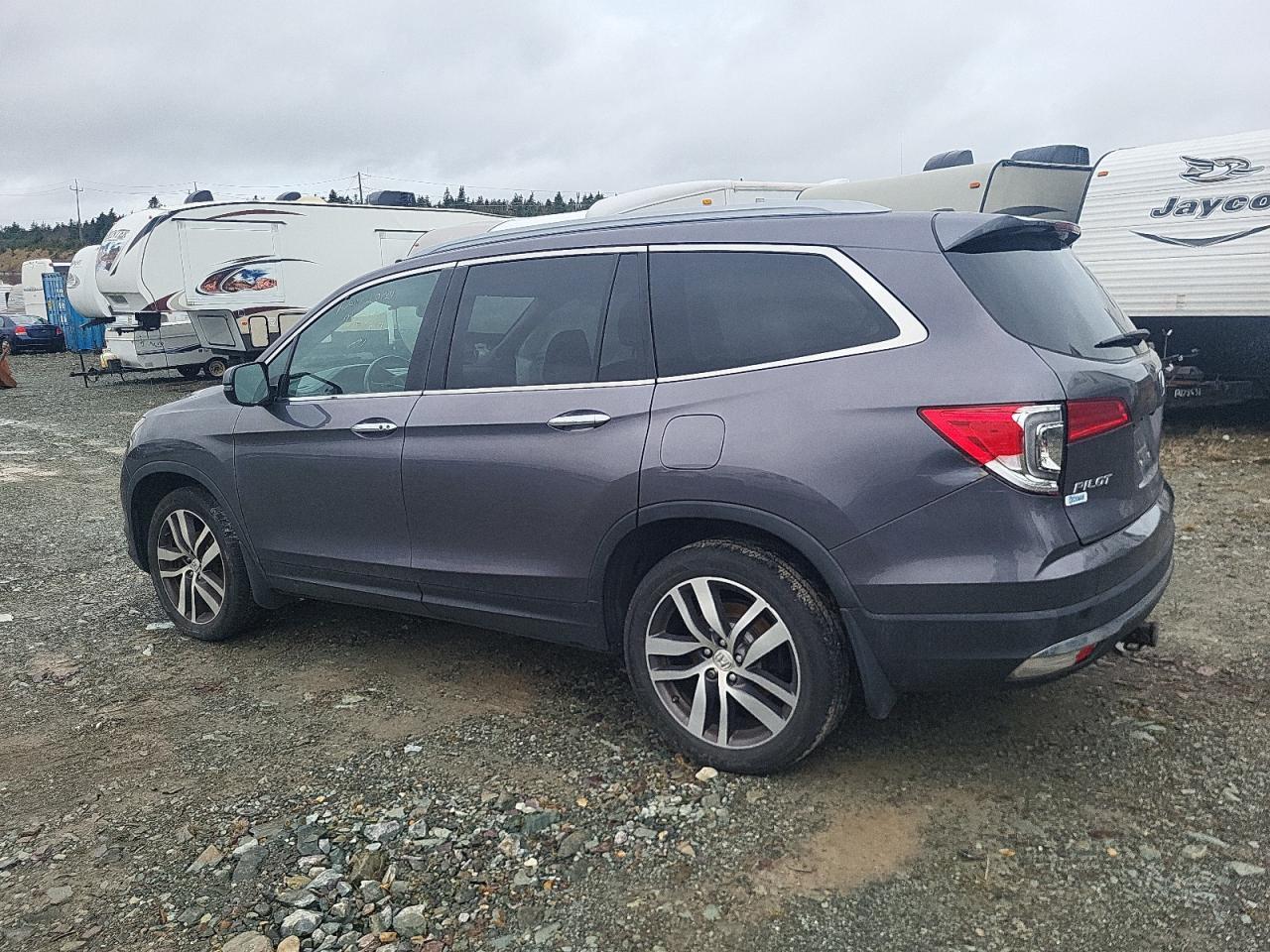 2018 HONDA PILOT