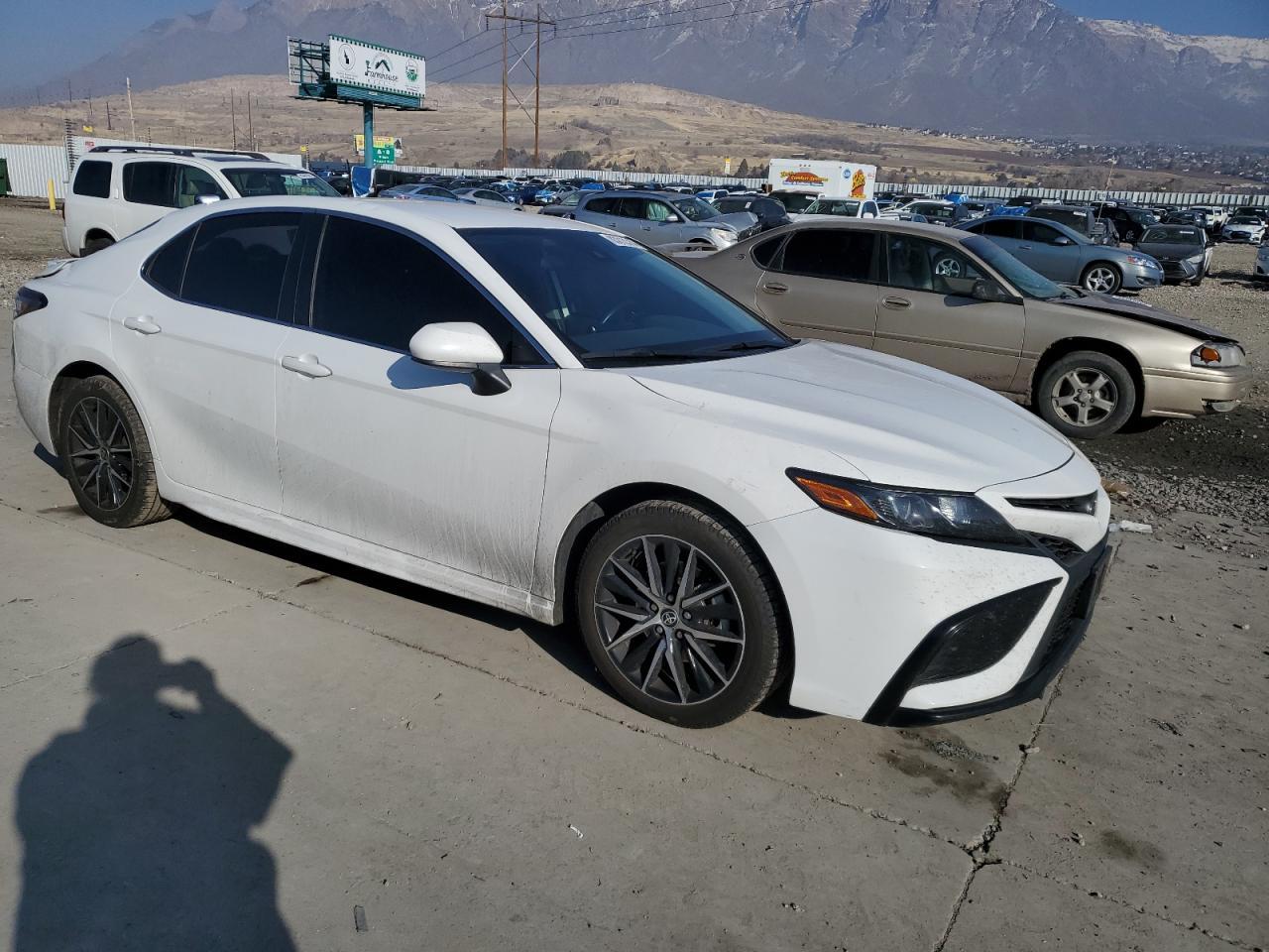 2021 TOYOTA CAMRY