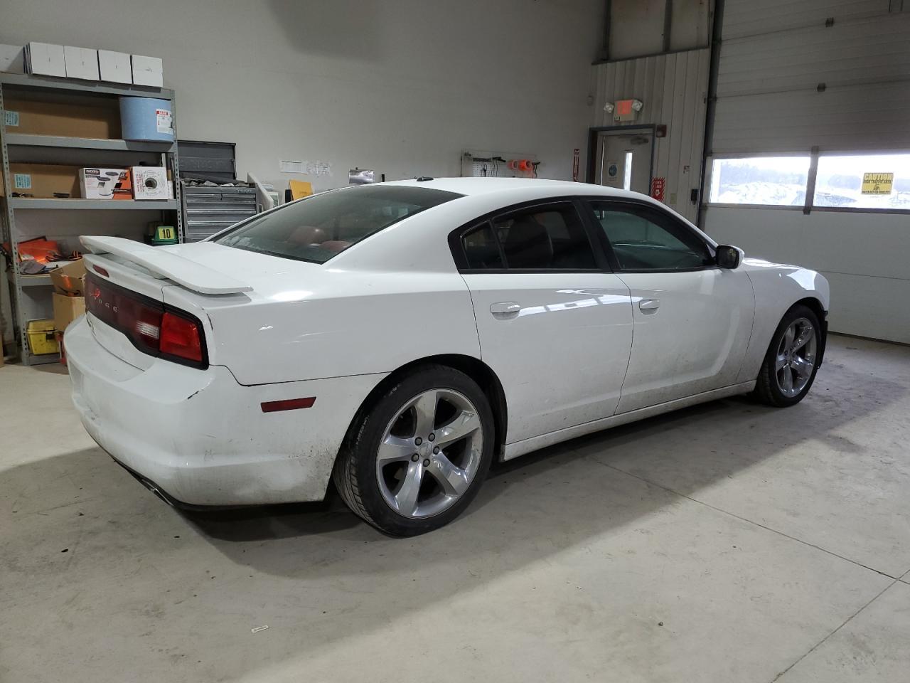 2013 DODGE CHARGER