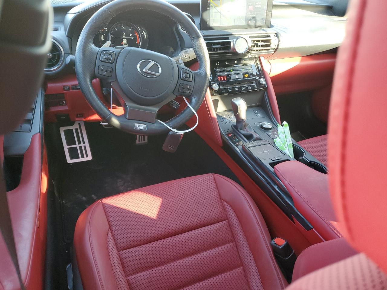 2022 LEXUS IS 350