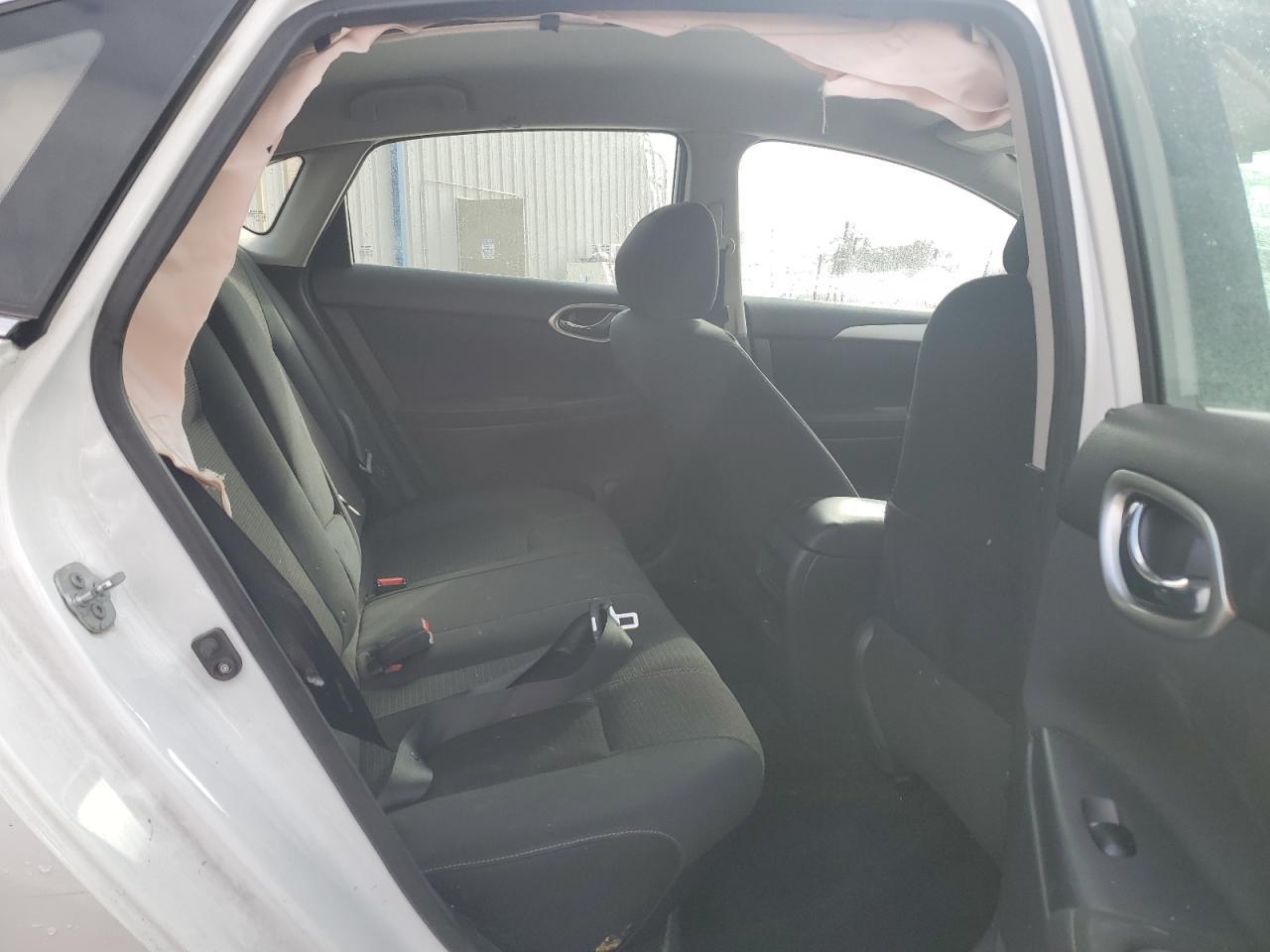 2015 NISSAN SENTRA
