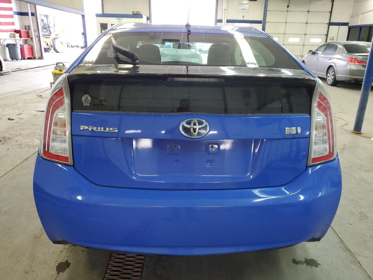 2013 TOYOTA PRIUS