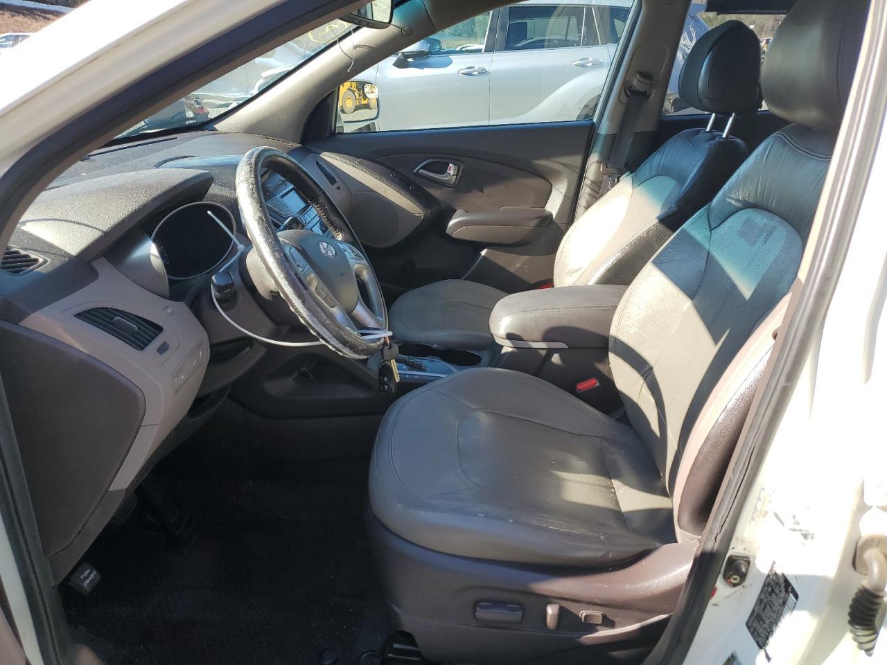 2012 HYUNDAI TUCSON