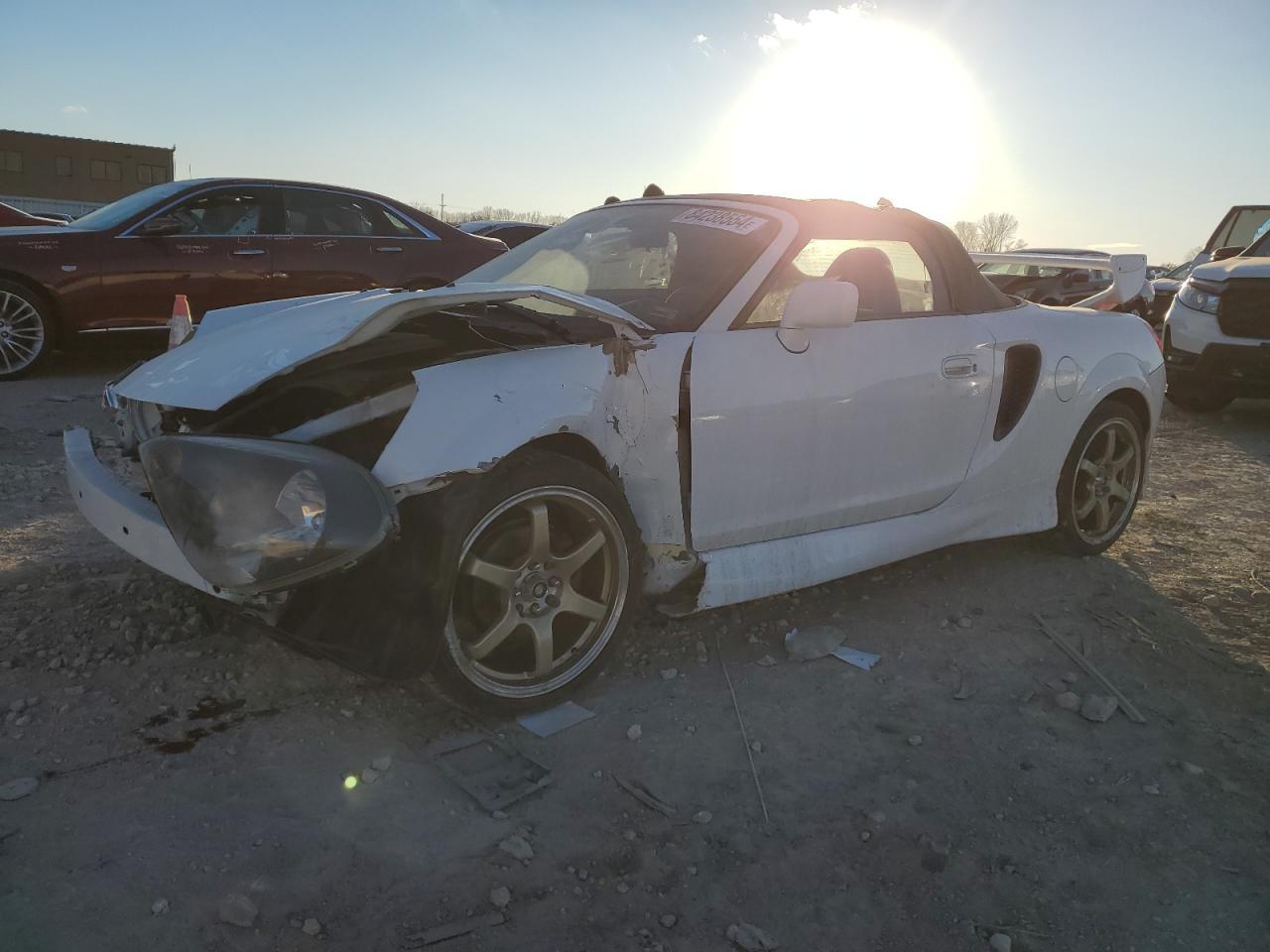 2000 TOYOTA Mr2