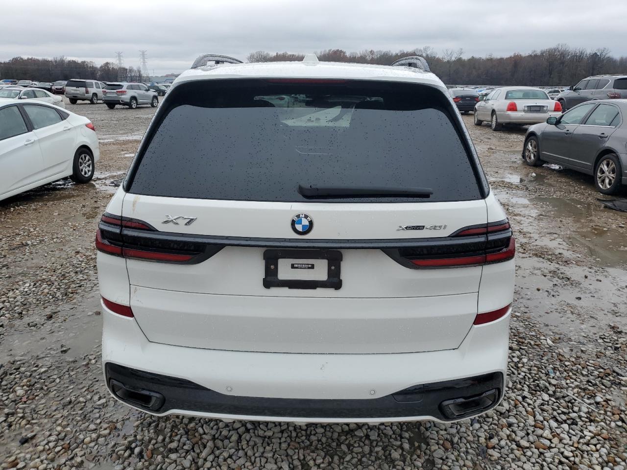 2024 BMW X7