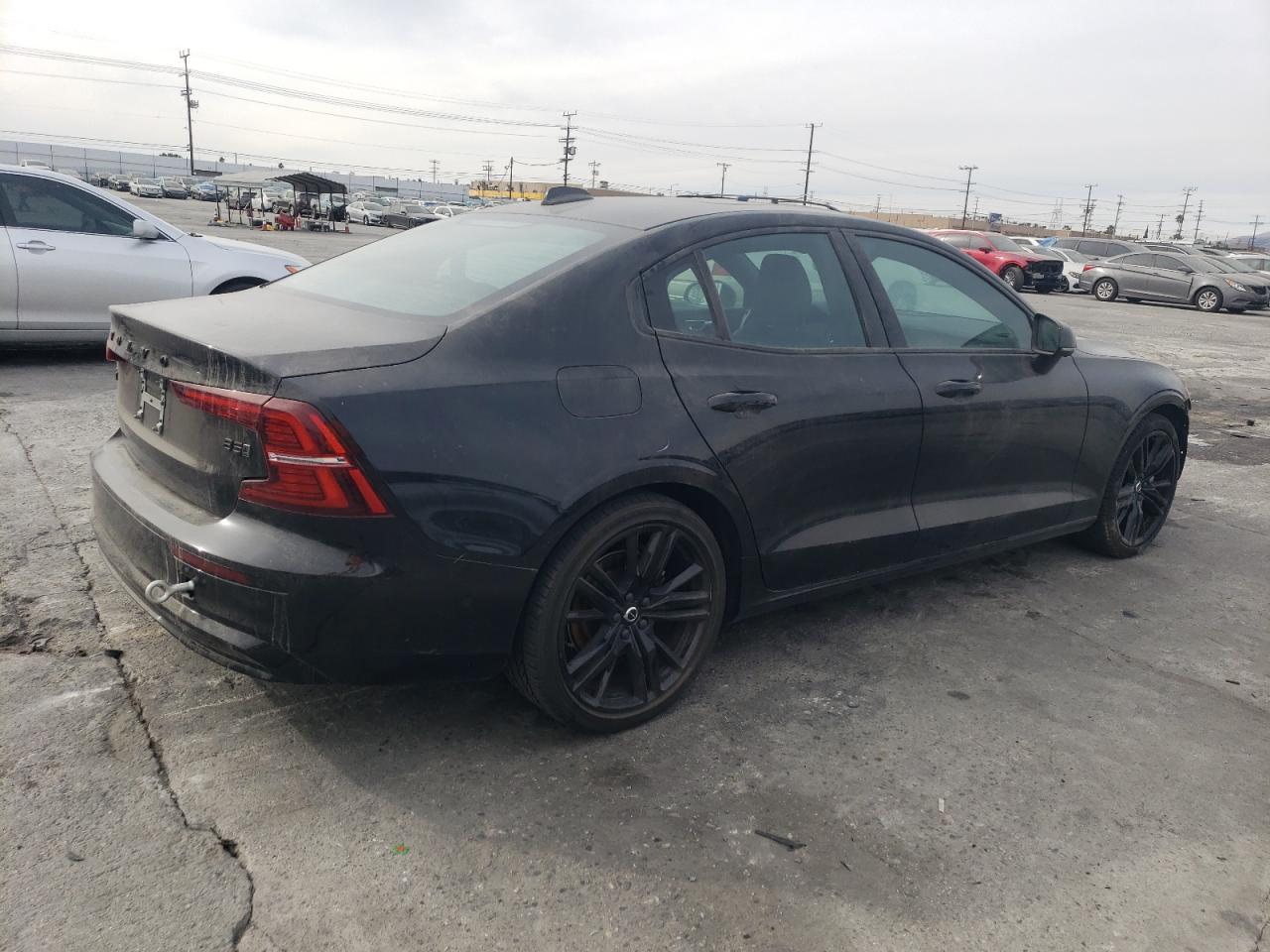 2024 VOLVO S60