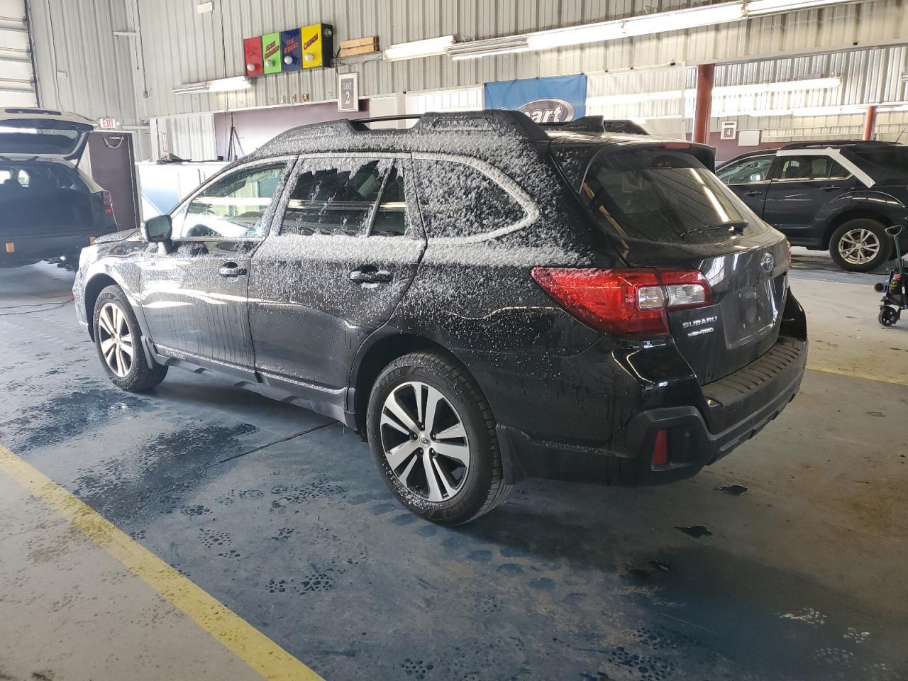 2019 SUBARU Outback