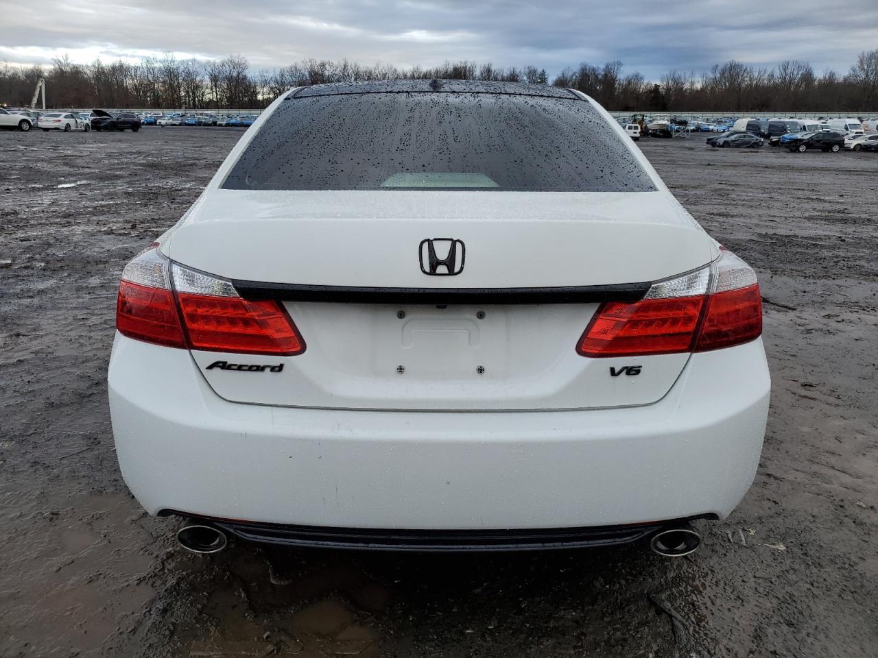 2015 HONDA ACCORD