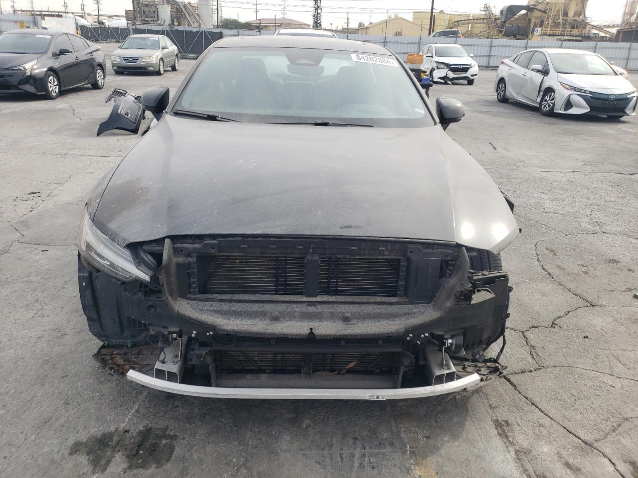 2024 VOLVO S60
