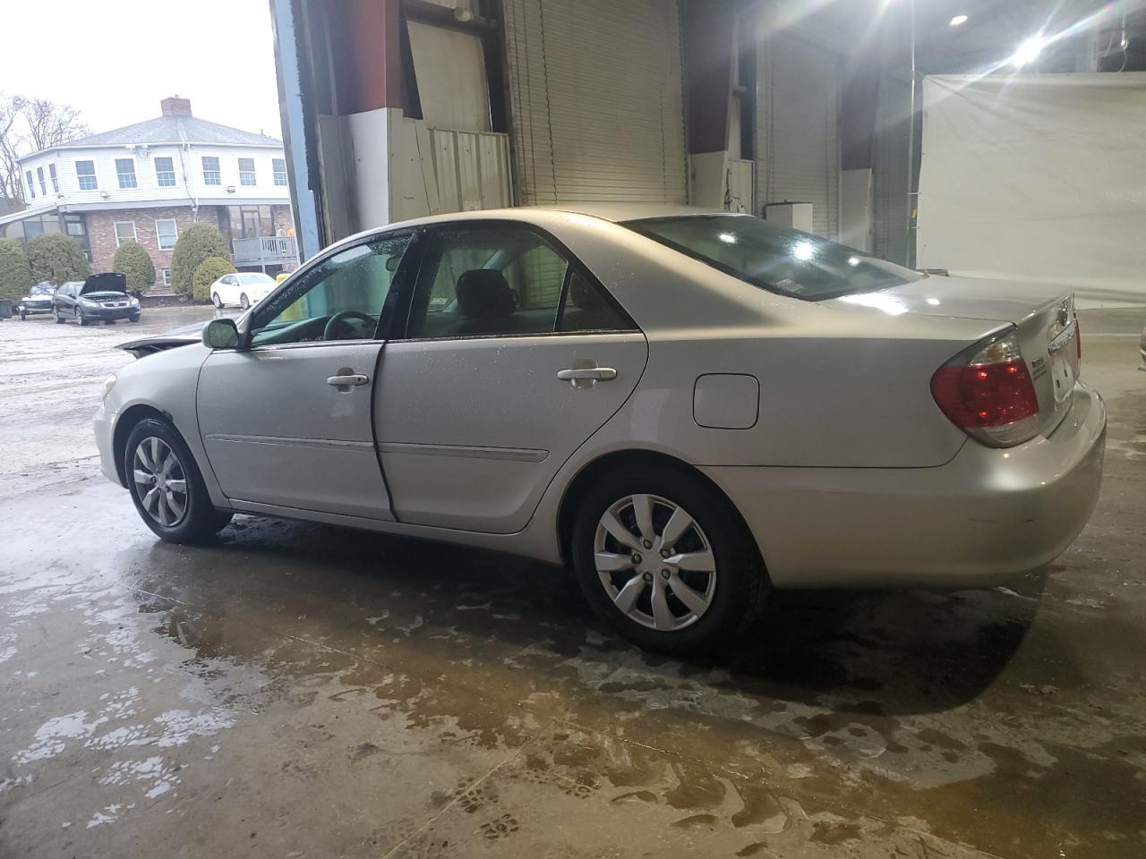 2005 TOYOTA CAMRY