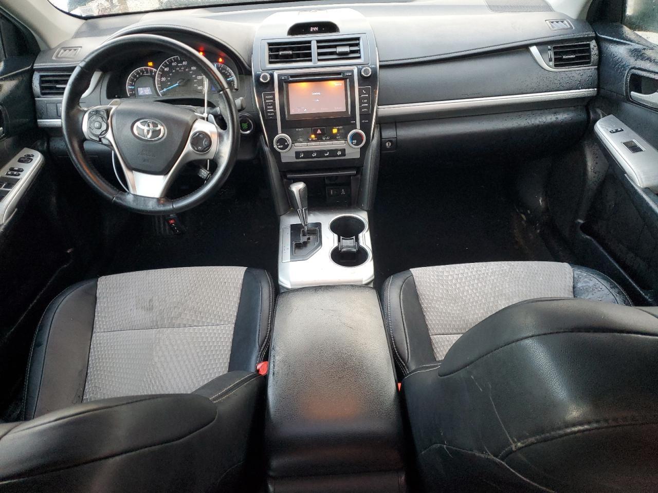 2014 TOYOTA CAMRY