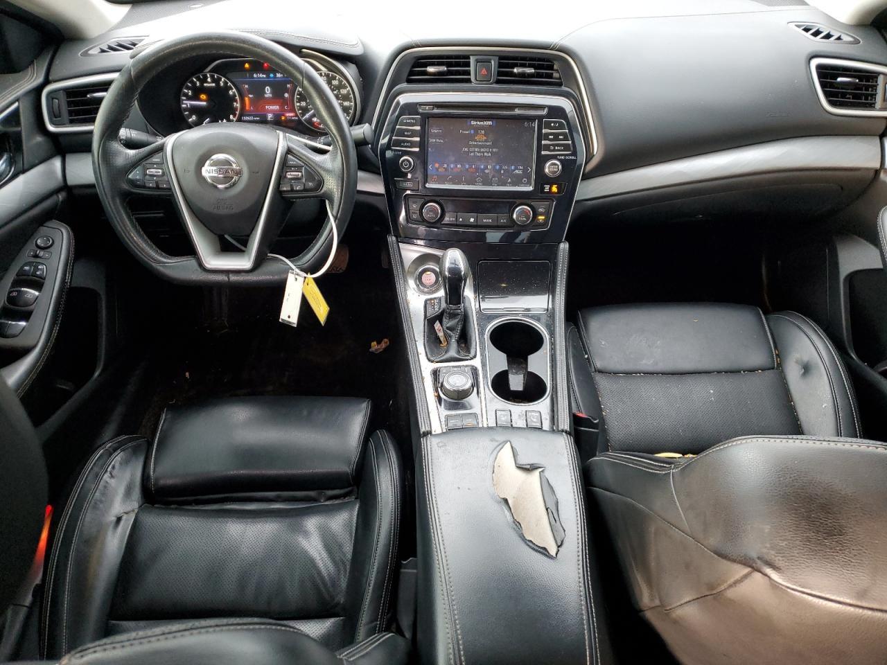 2017 NISSAN Maxima