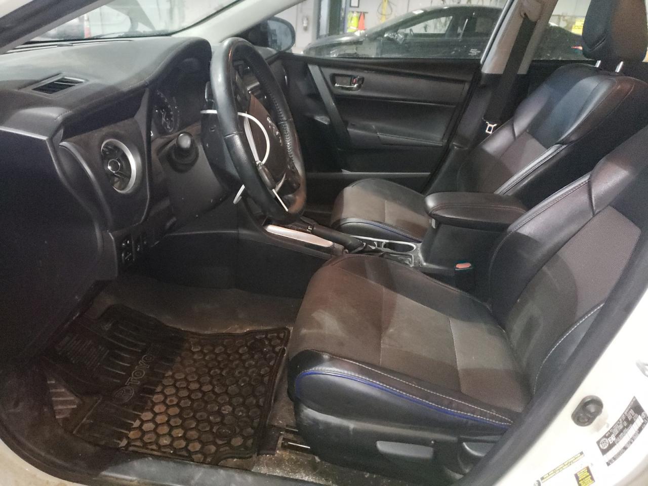 2017 TOYOTA COROLLA