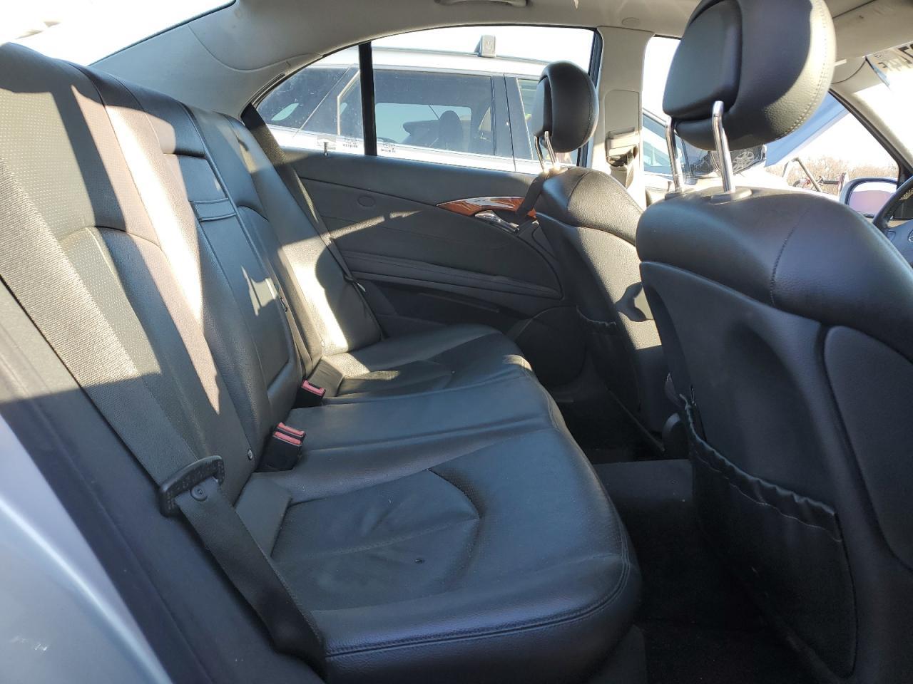 2004 MERCEDES-BENZ E-Class