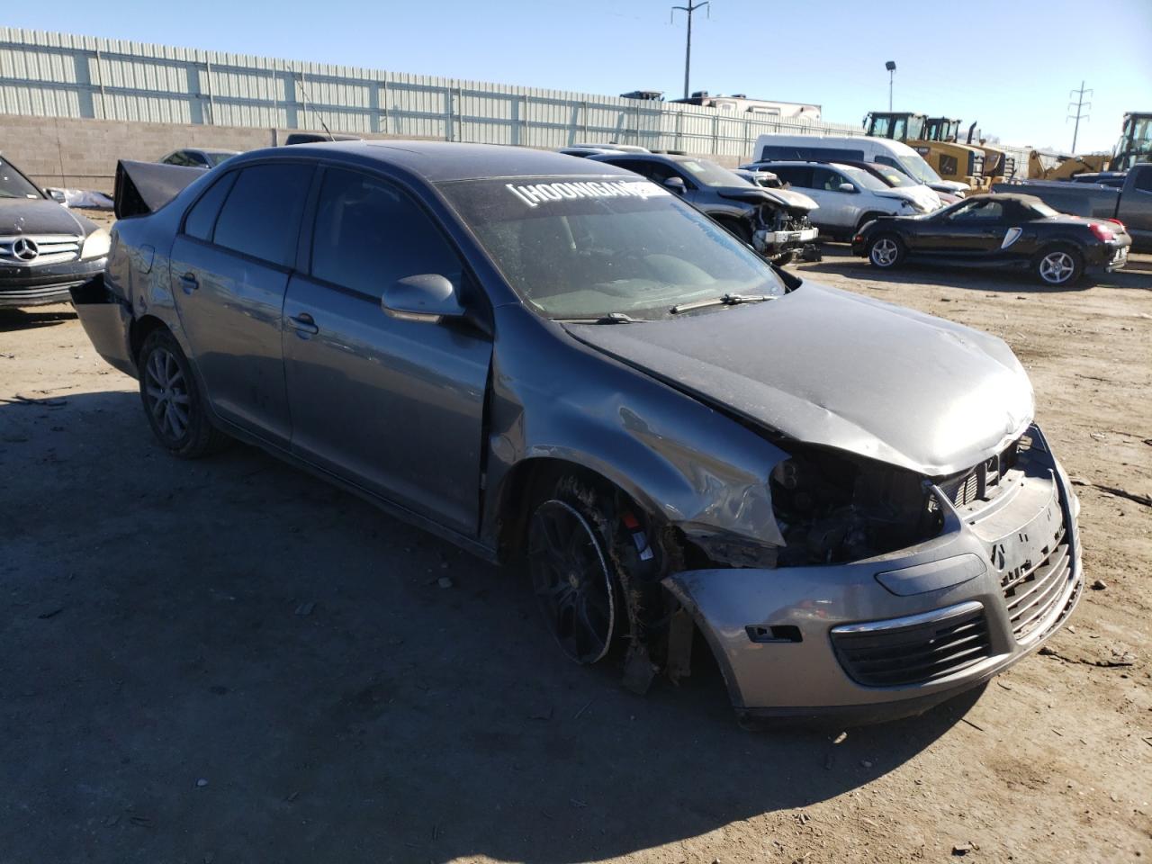 2010 VOLKSWAGEN JETTA