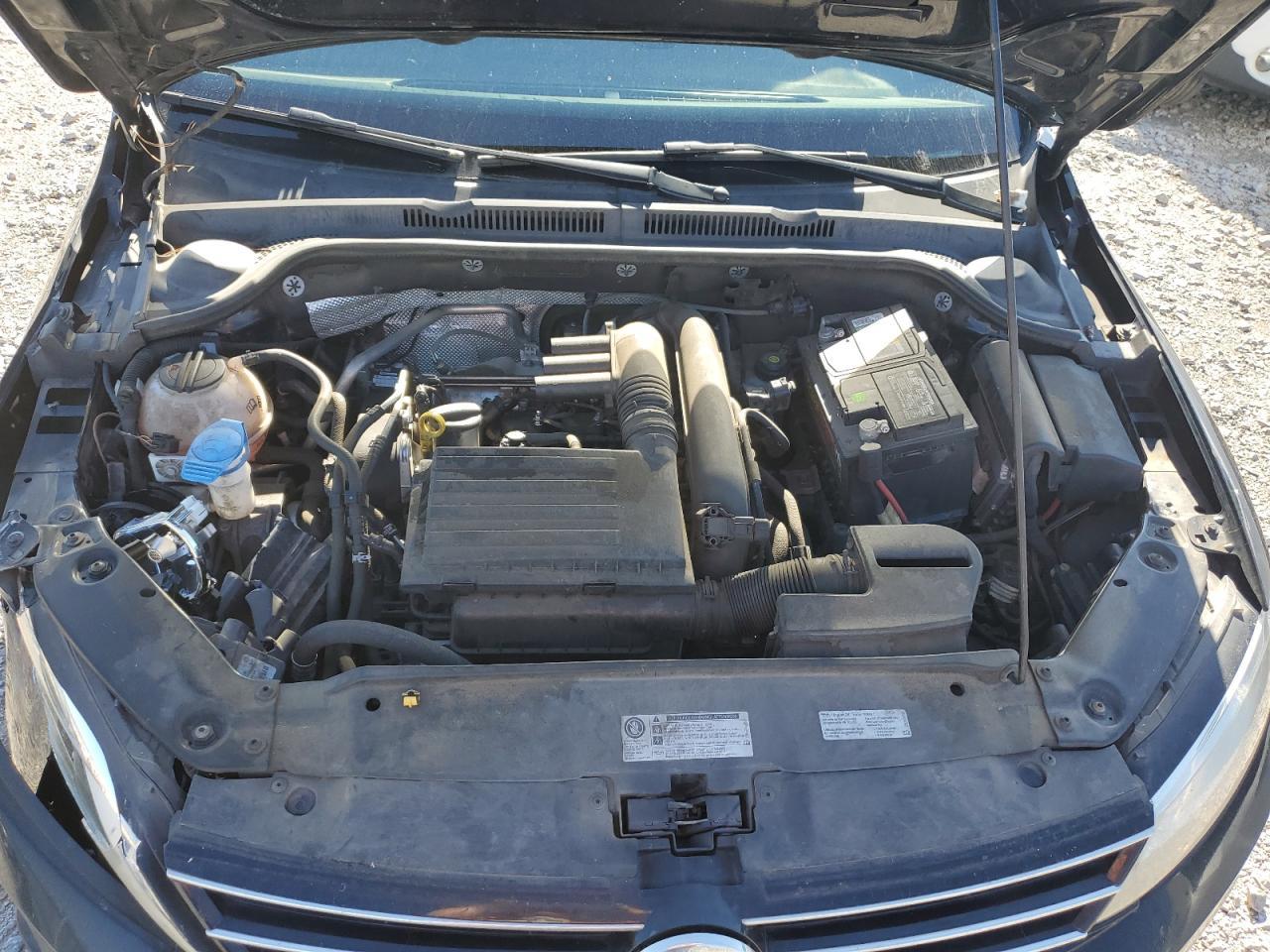 2016 VOLKSWAGEN JETTA