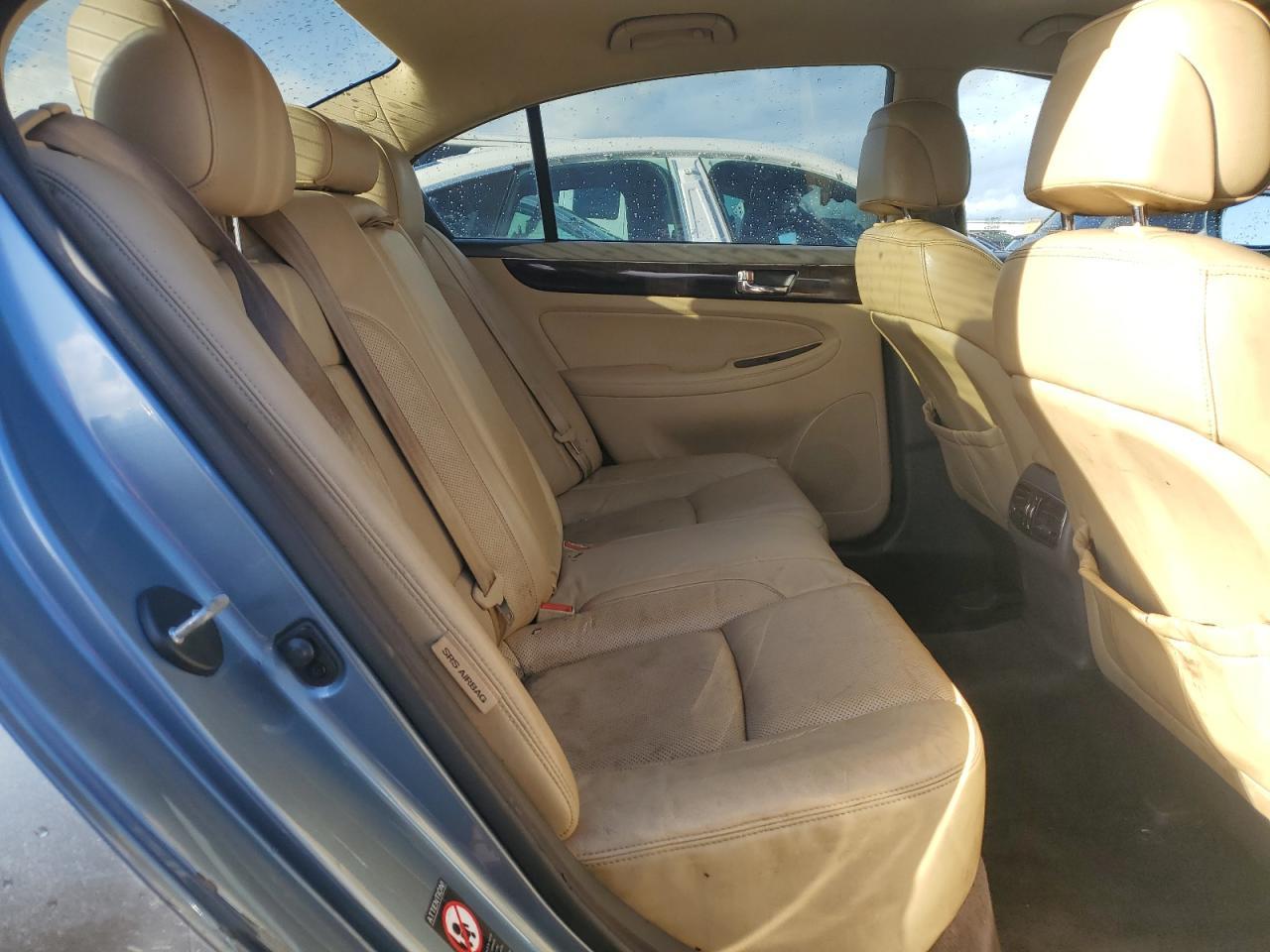2011 HYUNDAI GENESIS