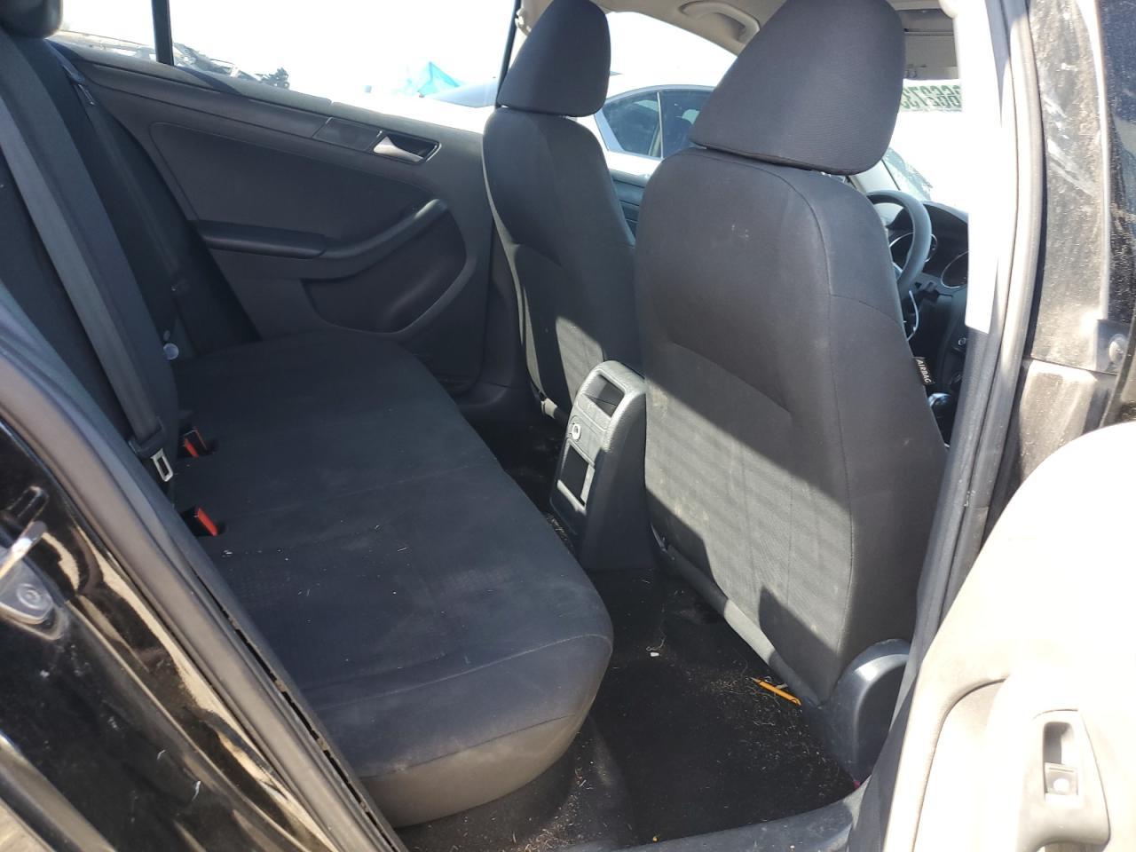 2016 VOLKSWAGEN JETTA