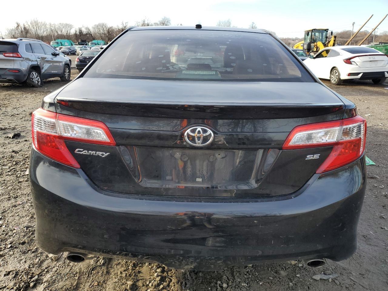 2012 TOYOTA CAMRY