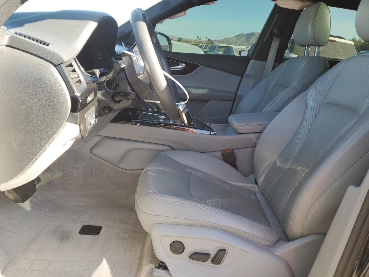 2017 AUDI Q7