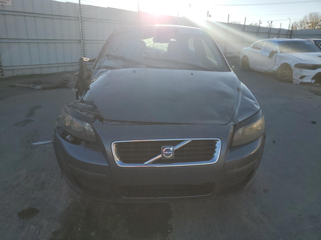 2010 VOLVO C30