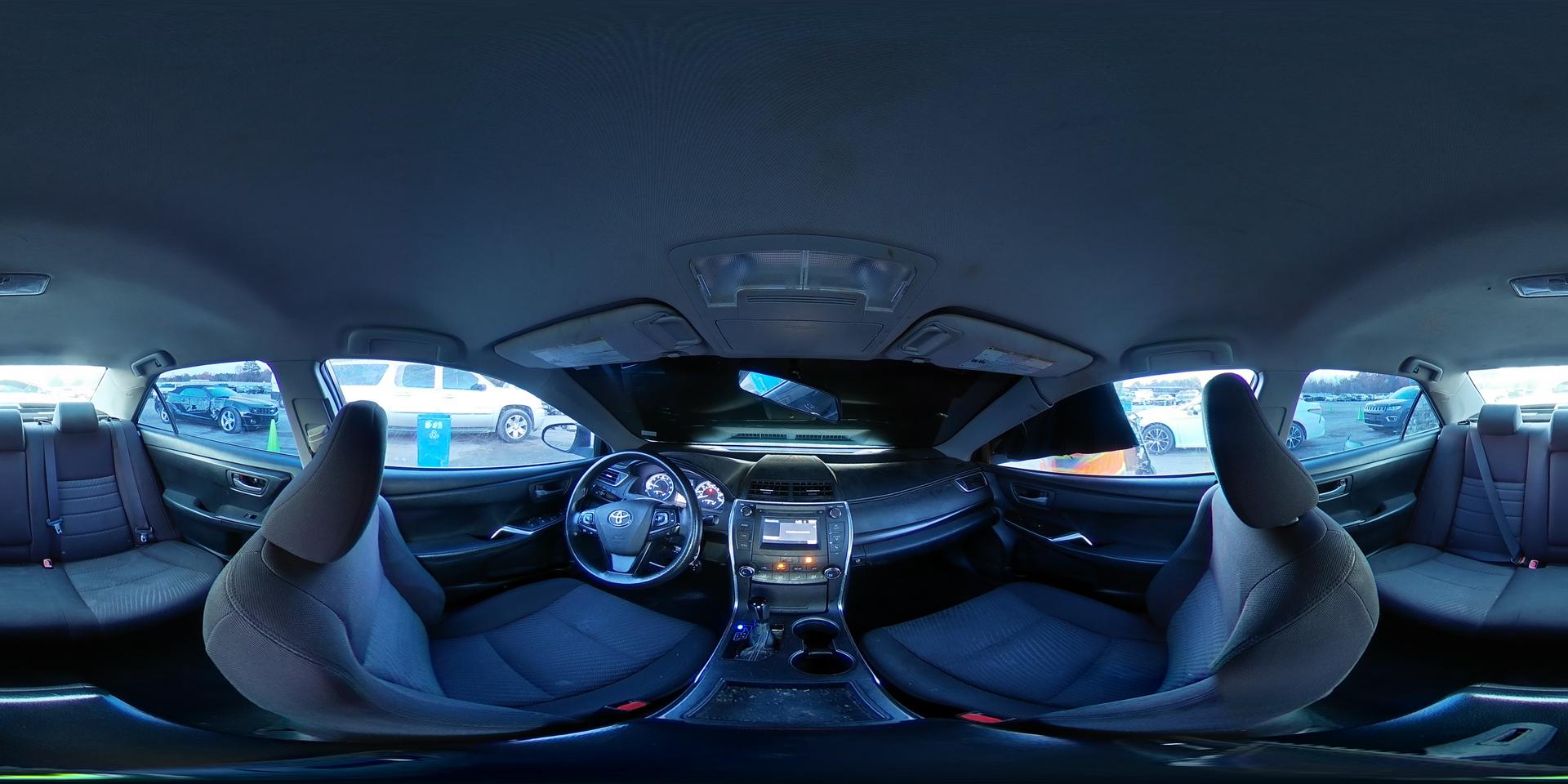 2016 TOYOTA CAMRY