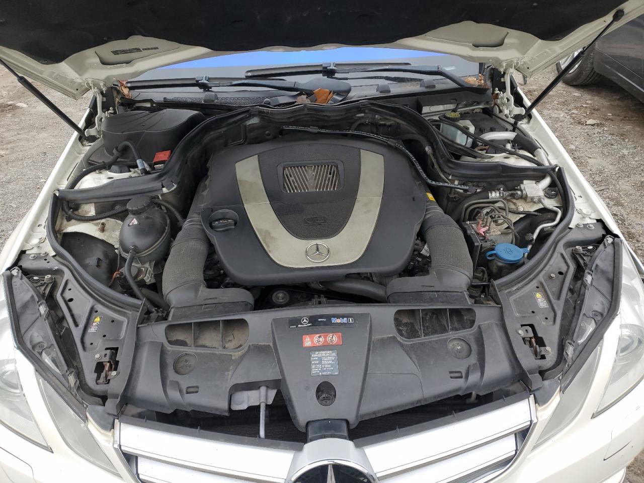 2011 MERCEDES-BENZ E-Class