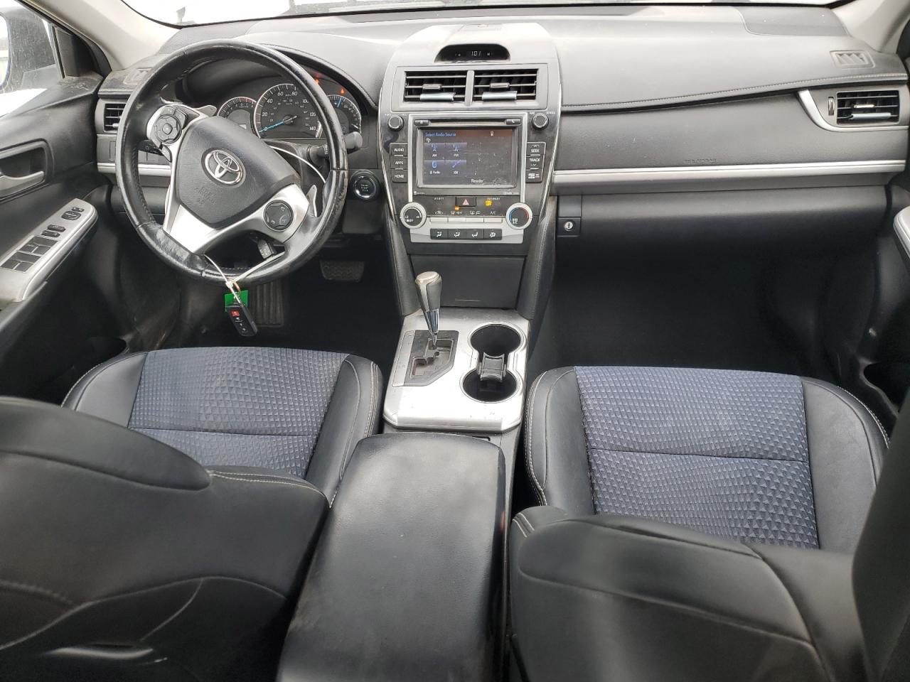 2014 TOYOTA CAMRY
