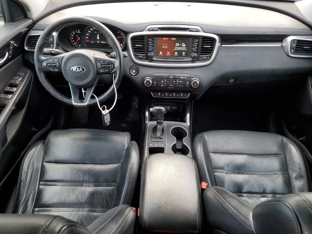 2017 KIA SORENTO