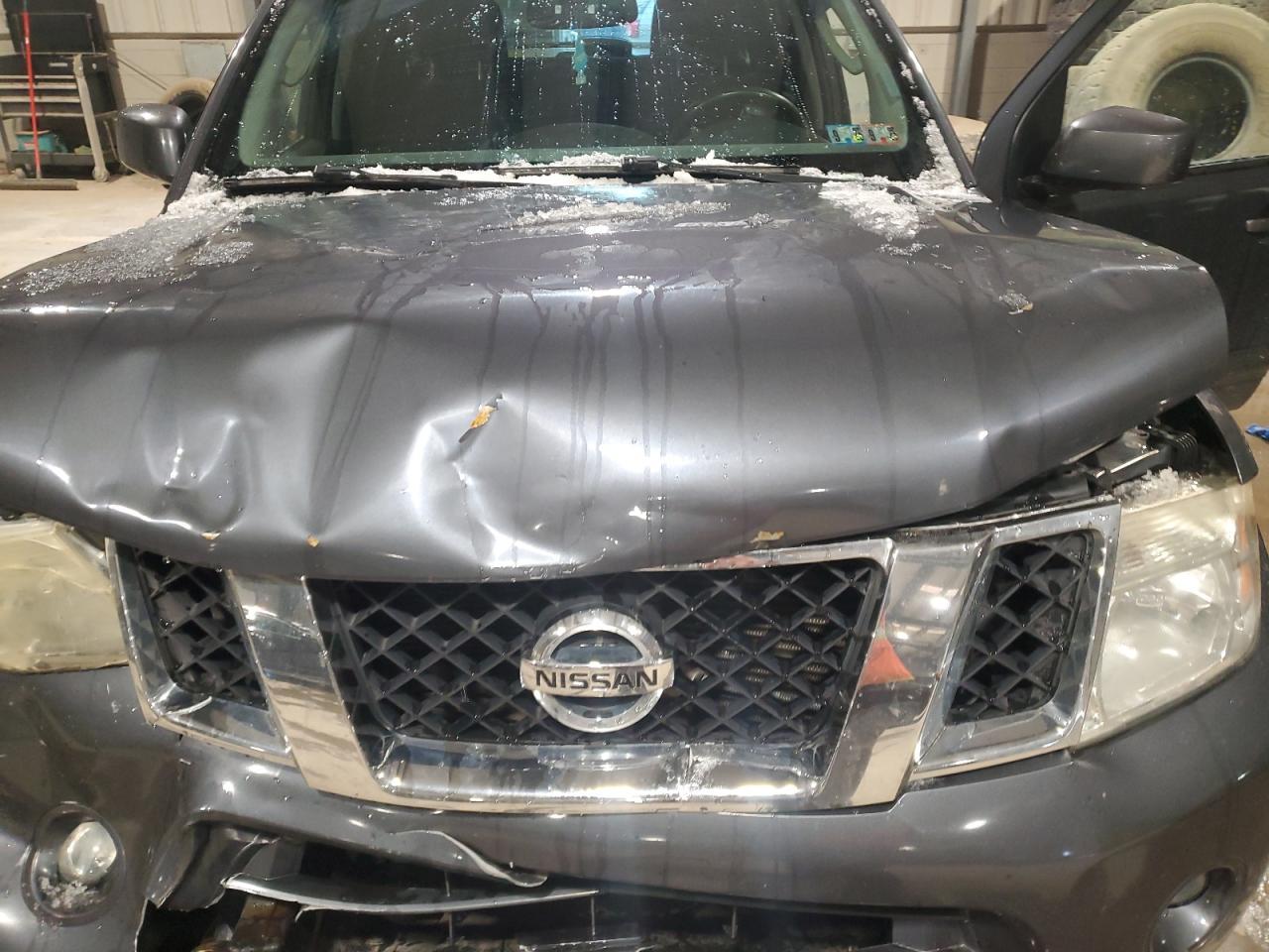2012 NISSAN PATHFINDER