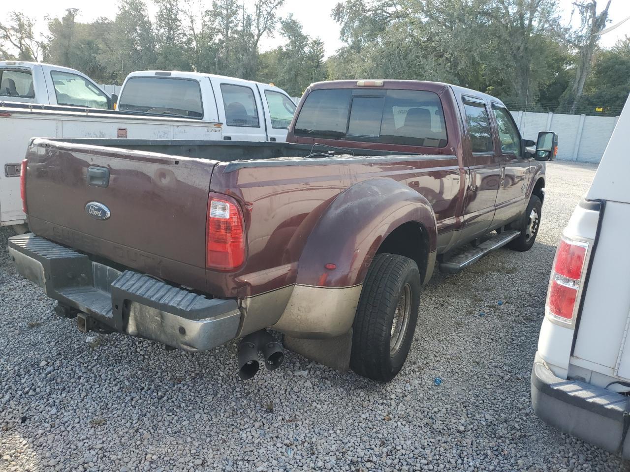 2011 FORD F-350